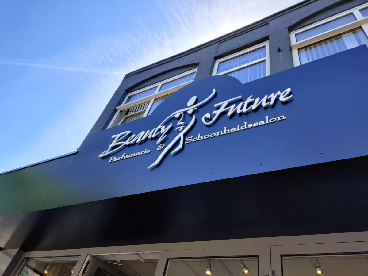 Gevelletters Beauty Future Bussum